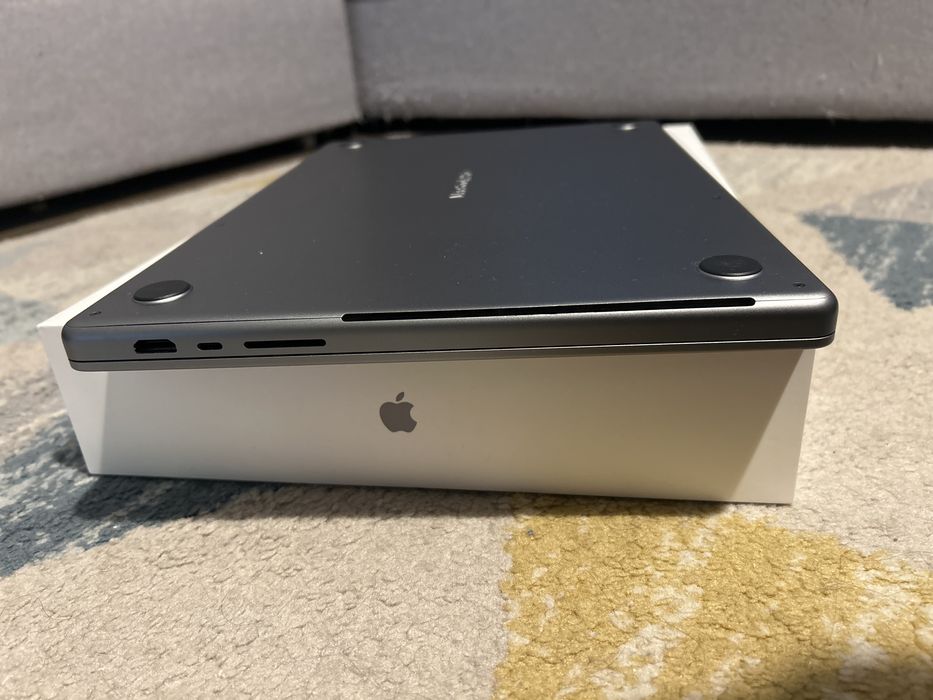 Macbook Pro 16" M1 Pro 16gb 512ssd