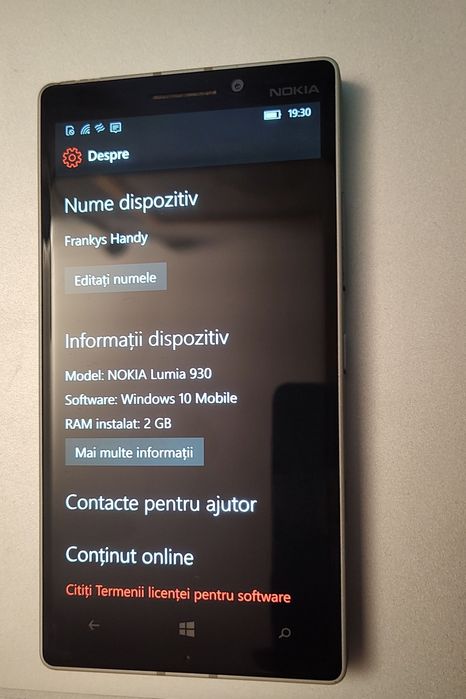 Nokia Lumia 930-white-Windows 10