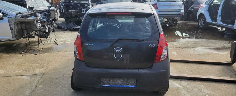 Dezmembrez Hyundai I10 -  cod motor: G4HG / cod culoare: BG