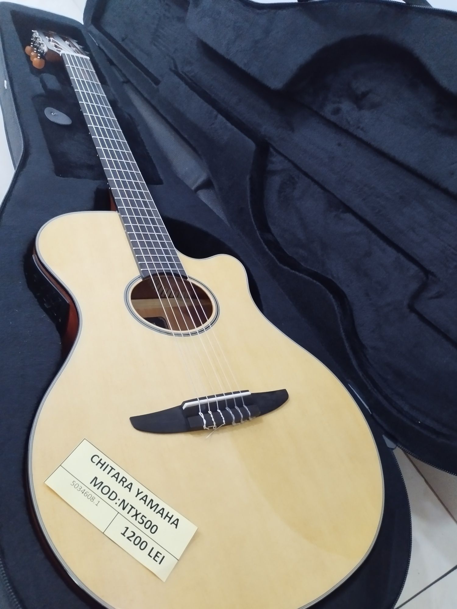Chitara Yamaha NTX500(ctg)