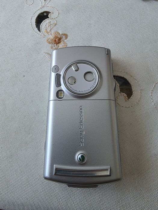 Vând telefon sony ericsson codat in rețea