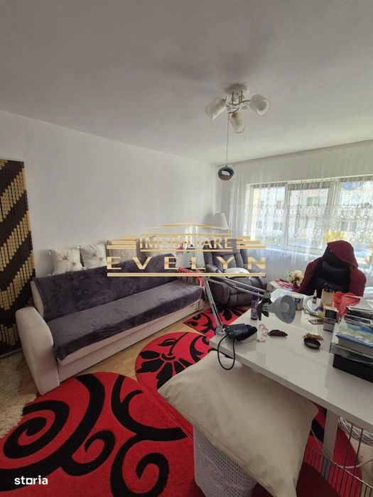 Apartament 2 camere, parter inalt - zona Primaverii