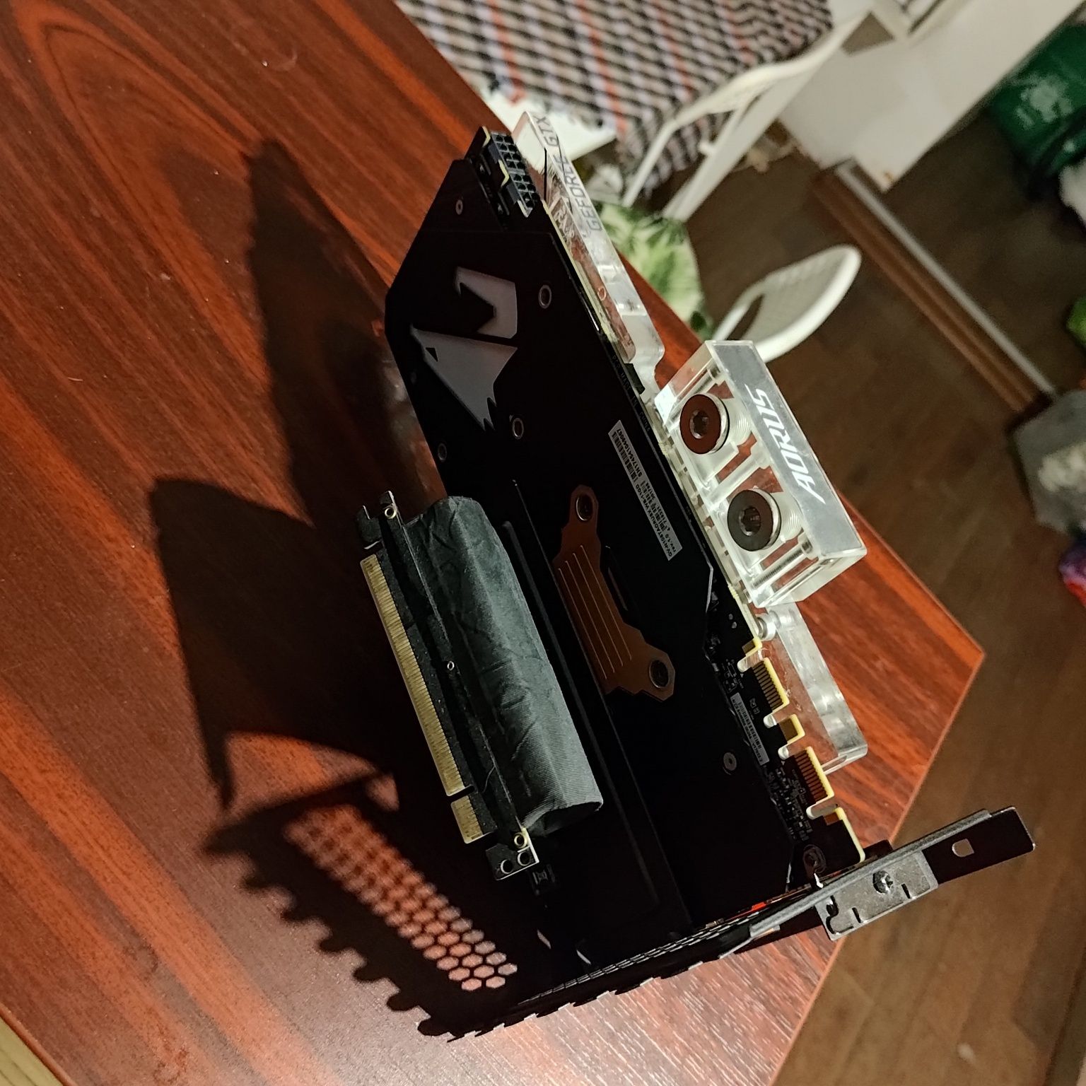 Gigabyte 1080Ti waterforce wb 11gb