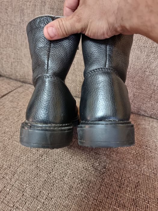 Cizme din piele nr 42 fara defecte