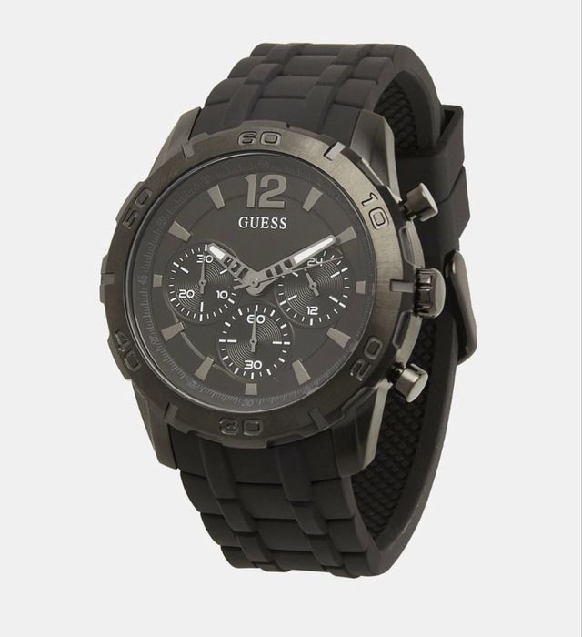 Часовник GUESS Оригинален