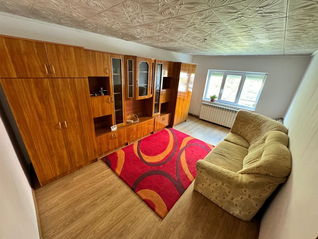 Vând apartament în Cotul Mic Lugoj