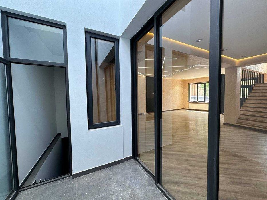 Ракат махалля, Таунхаус 6 комнат Евро ремонт, 2 соток 300м2