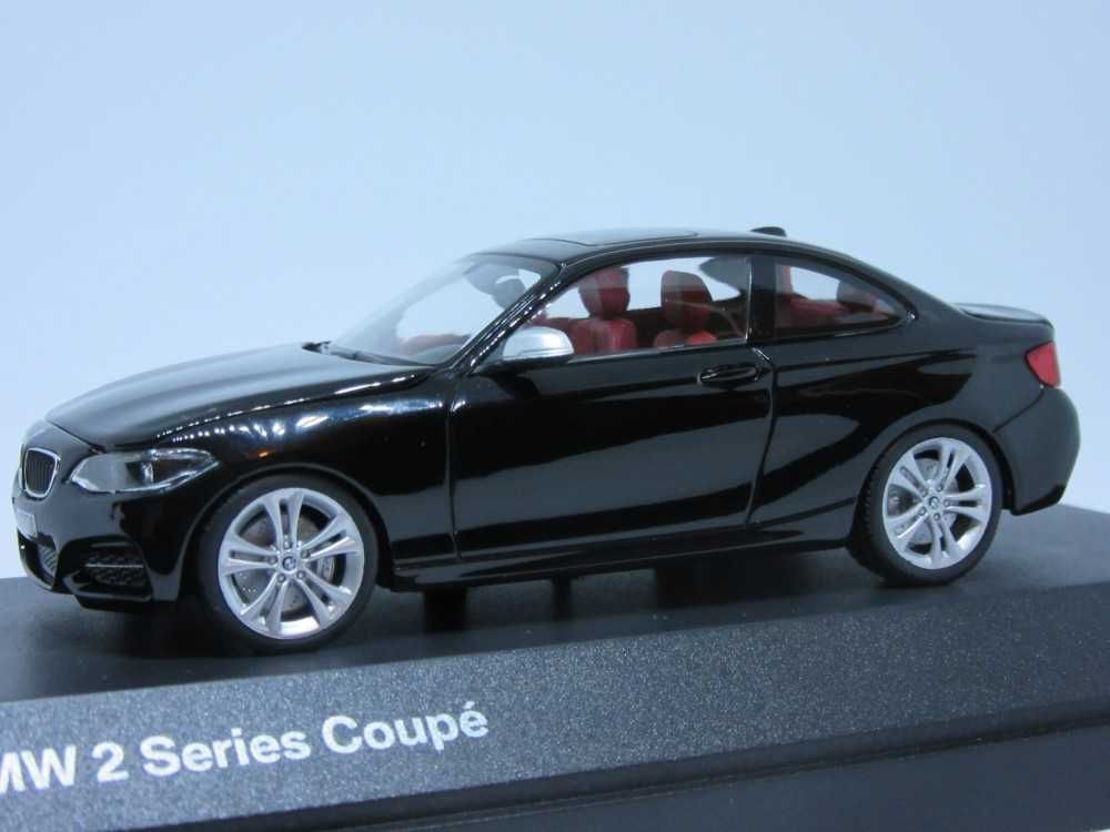 Macheta BMW seria 2 coupe Minichamps 1:43