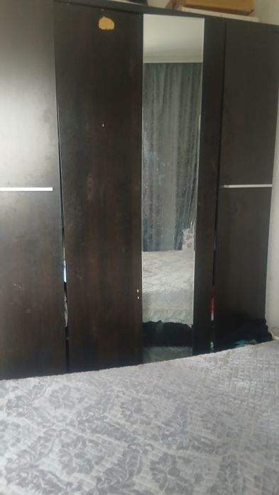 Срочно спальный гарнитур