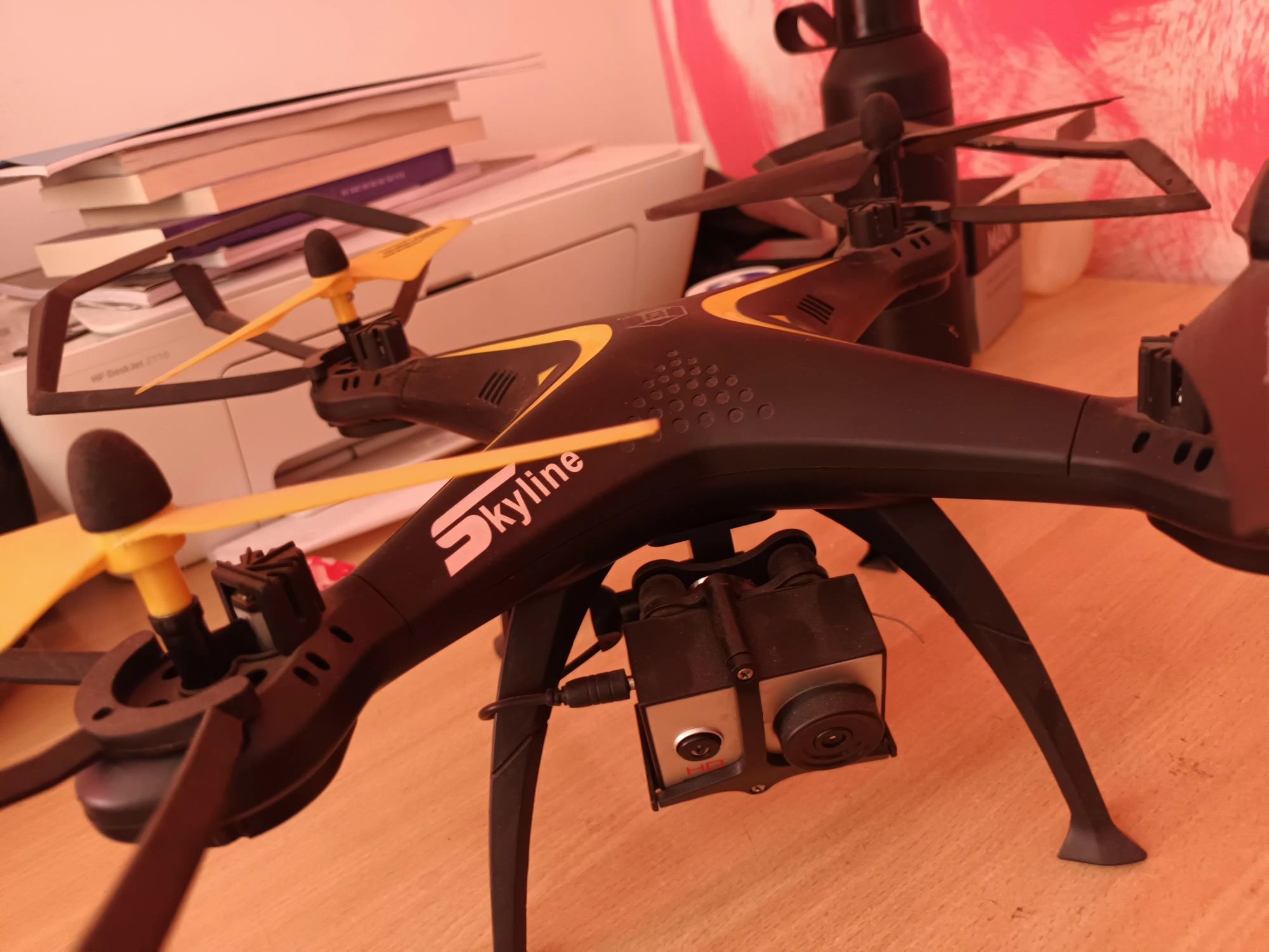 Vând drona Skyline