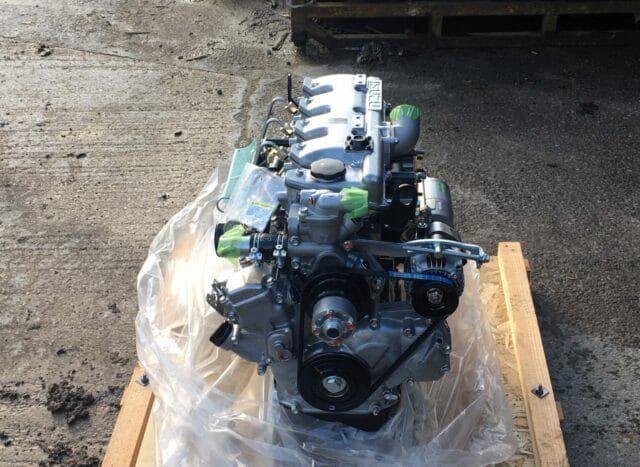 motor isuzu 4le1 nou piese pentru motor