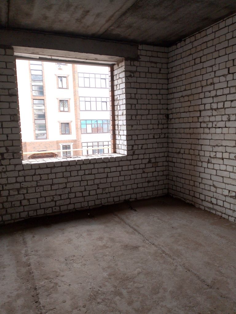Продам 1 ком кв 48 м2 в районе центр. рынка дом 2025 г. п