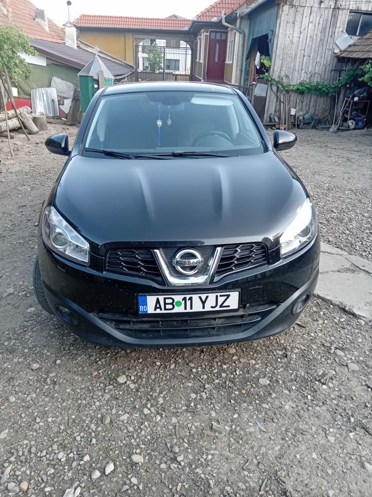 VIND. NISSAN. QASHQAI. 4×4.diesel  1598  CM distribuție. pe lant euro5