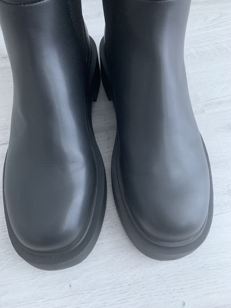 Vand Chelsea boots h&m marime 38