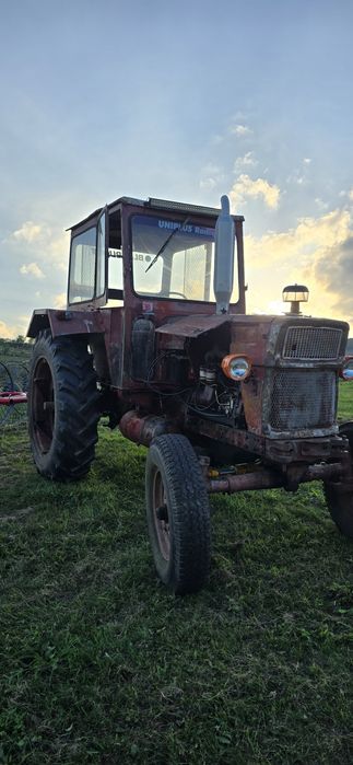 Vând tractor u650