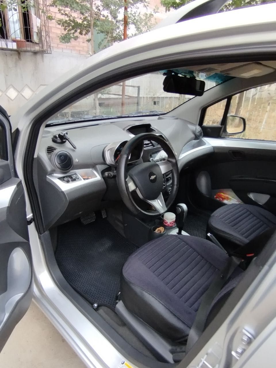 Chevrolet Spark 4 позиция, автомат.