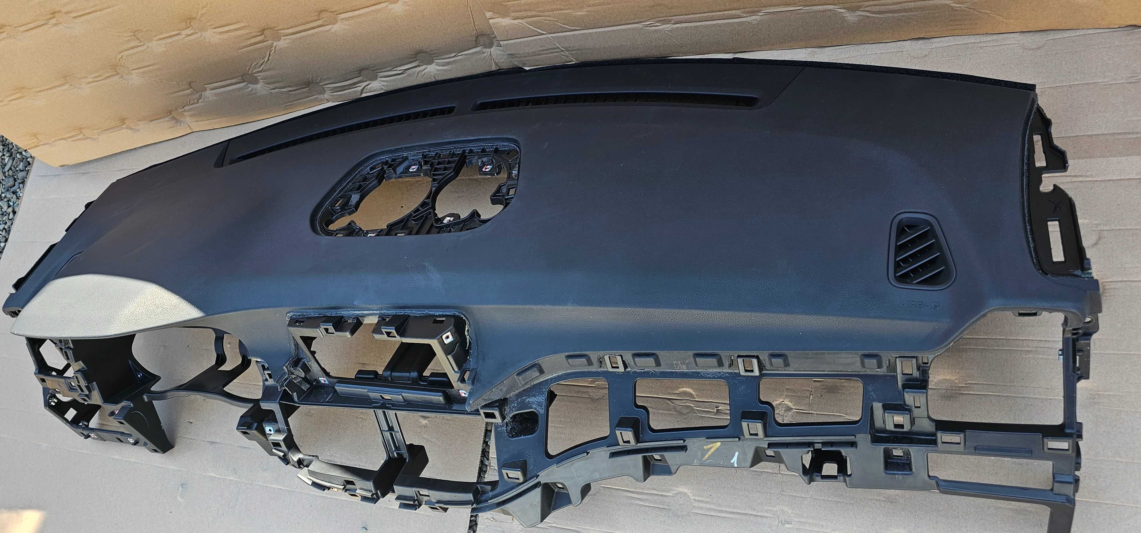 Plansa Bord Hyundai Tucson 3 Facelift 2019 2020 2021 2022