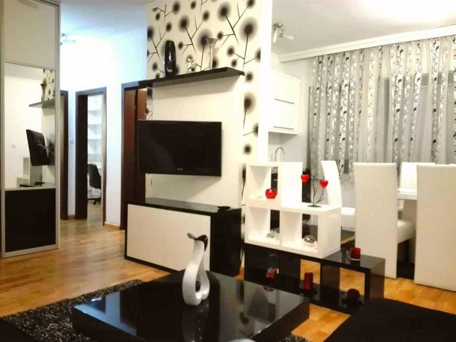 Дава се под наем Двустаен апартамент в Пловдив, Център - 65 кв.м за 265.2 € - Снимка #7