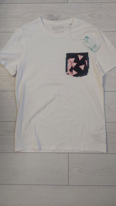 Tricou Guess Mărimea S