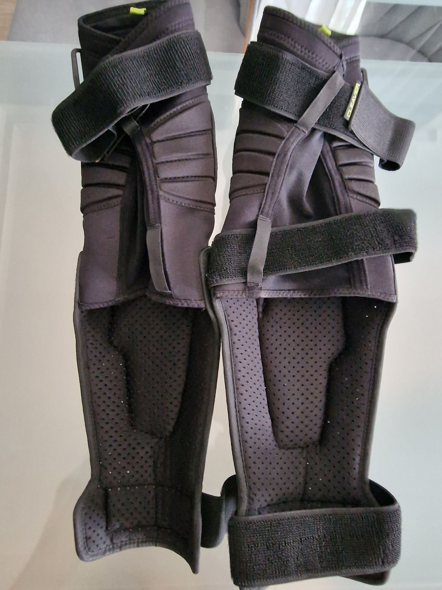 Наколенки IXS Cleaver knee