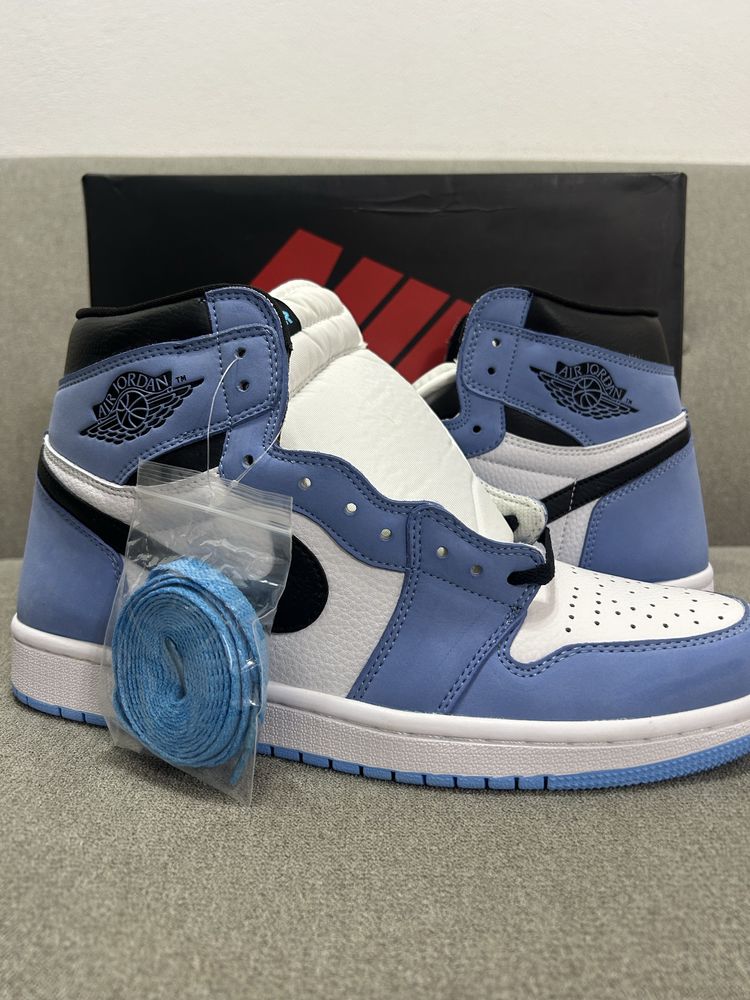 Air Jordan 1 University Blue