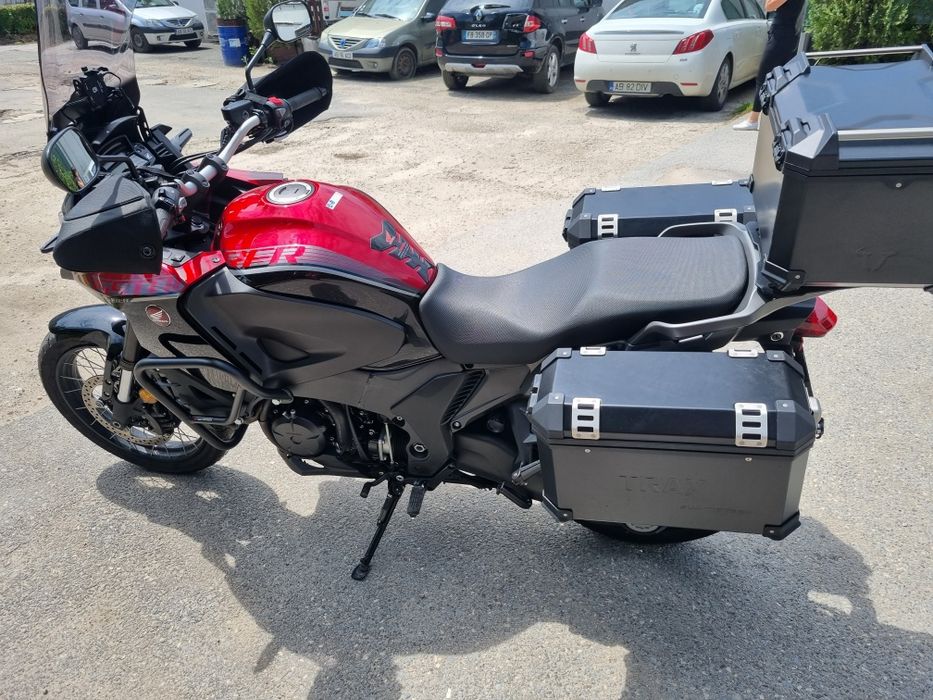 Honda vfr 1200x vand(schimb cu auto cutie automata)