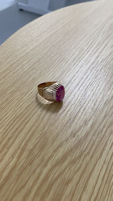 Золотое кольцо где то 3-4 грамма