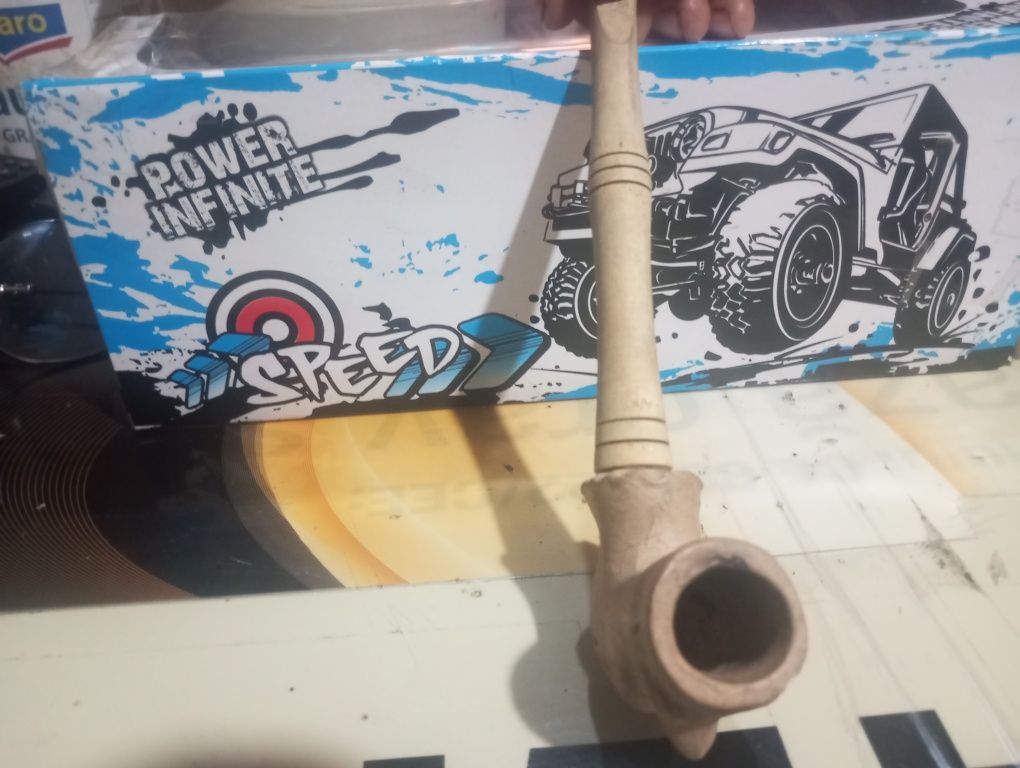 Vând pipă lemn lungime 18cm