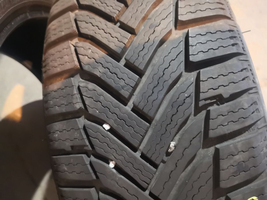 205 55 16 цола гуми като нови еденични Michelin continental