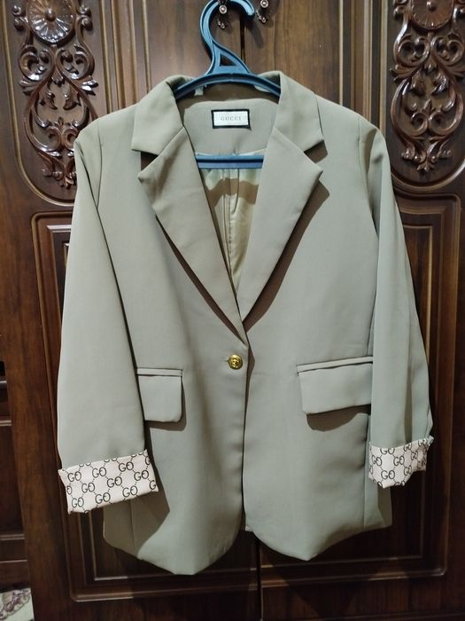 Женские плащи Guссi оригинал