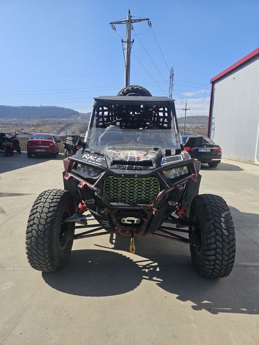 Vând polaris RZR 1000 TURBO