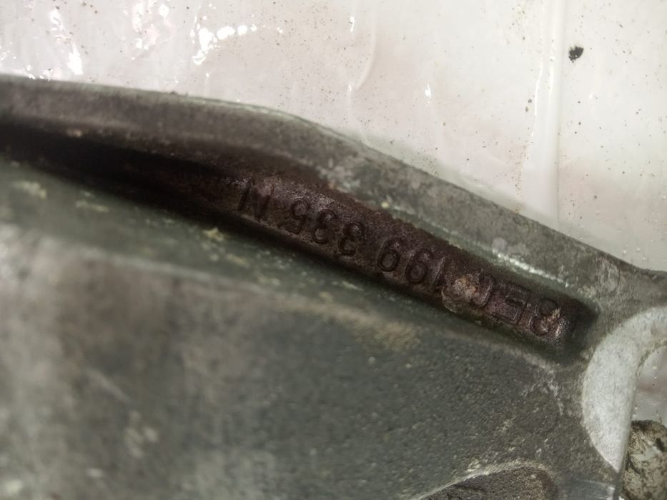 Suport motor 2.0 tdi bpw 8e0199335n Audi A4 B7  [din 2004 pana  2008]