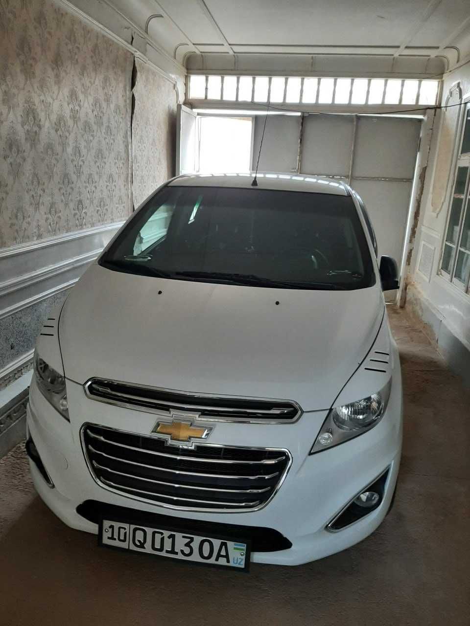 Chevrolet spark sotiladi