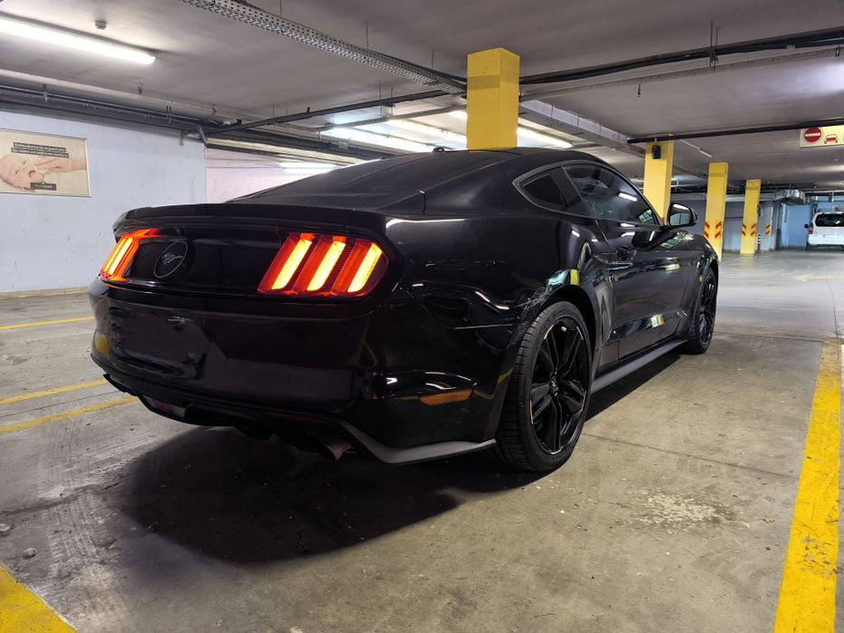 Ford Mustang продава