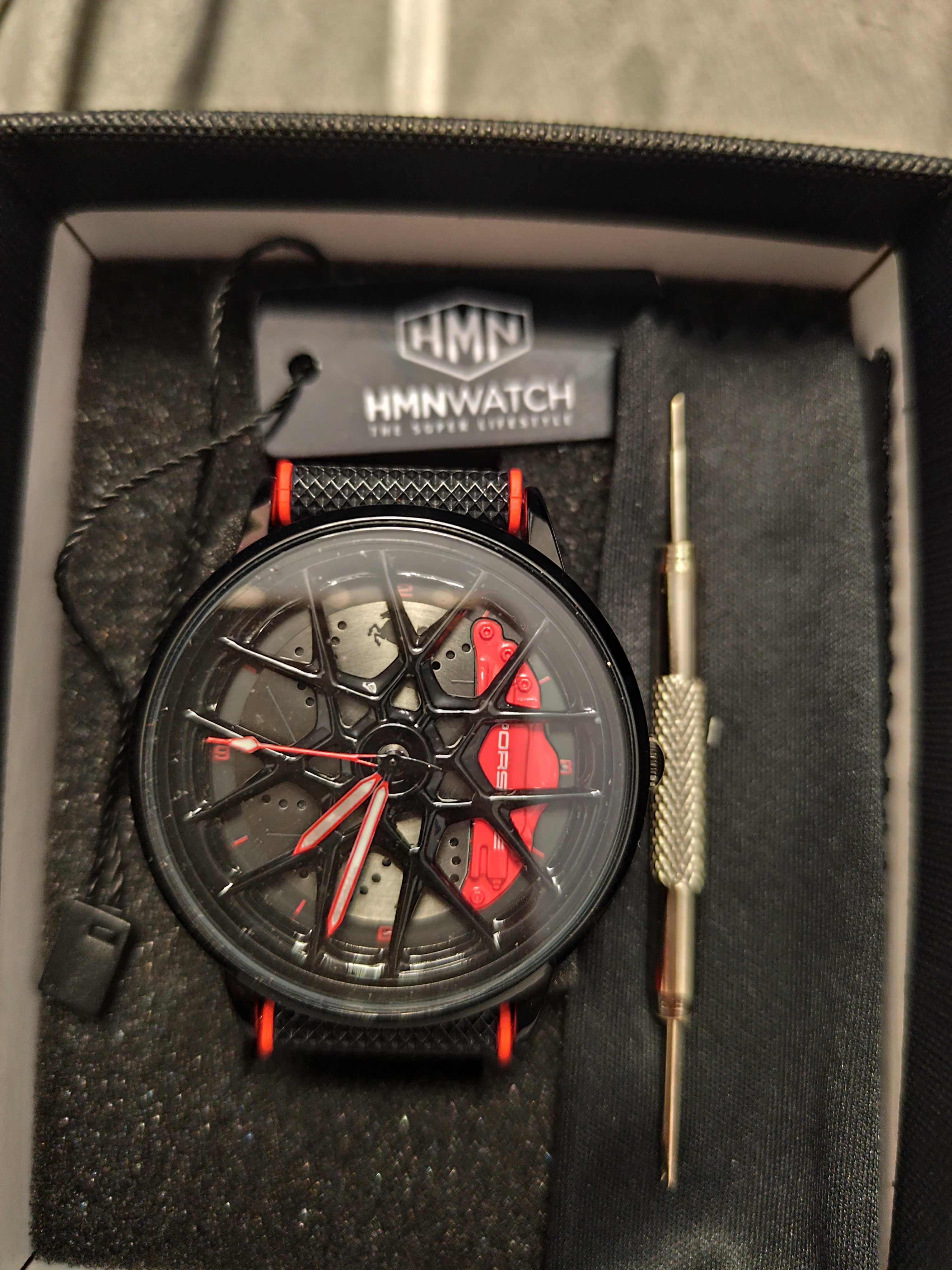 Часовник HMN Boxster Spyder 718