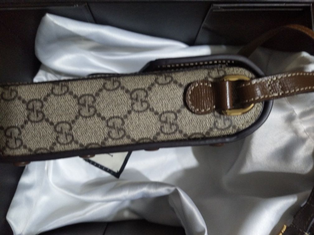 Люкс качество Gucci Куплено в Дубае Самовывоз Обмена нет