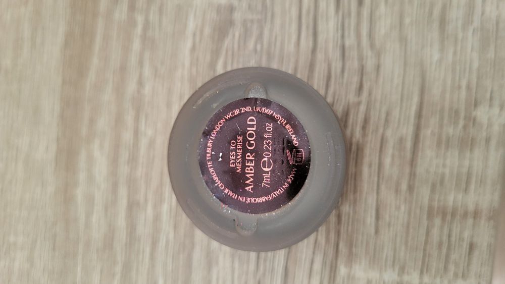 Fard de pleoape cremos