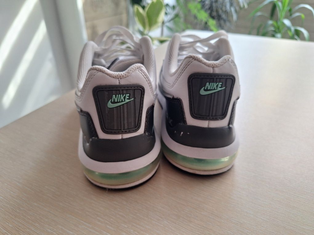 Nike air max LTD 3
