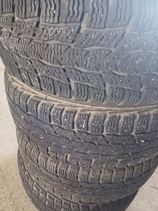 Nokian 205/65/16C