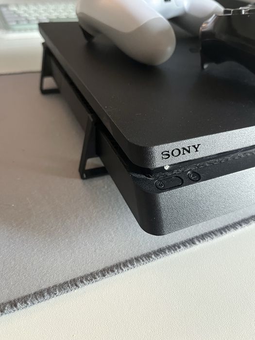 Ps4 slim recent curatat