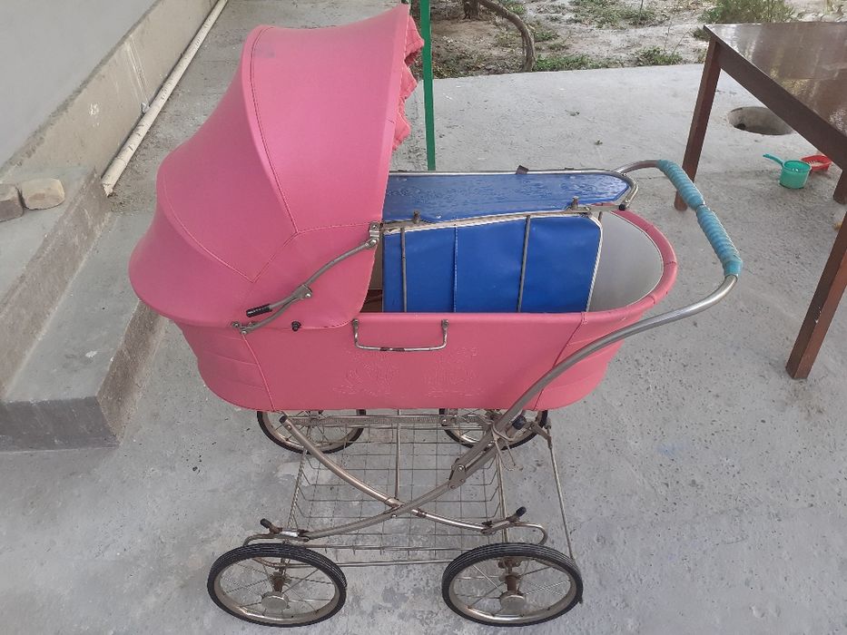 Продаётся  коляска