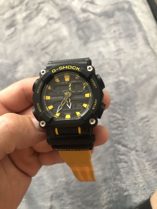 Vand ceas g sock GA 900