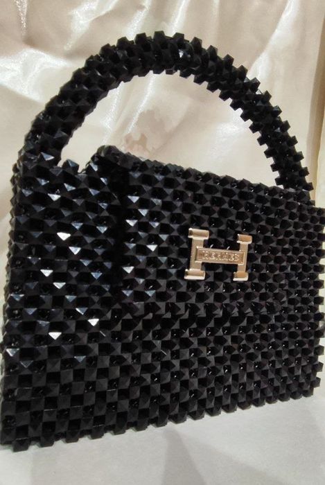 Сумка из бусин для женщин