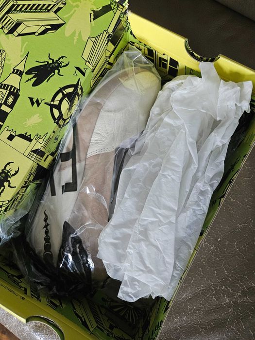 Кожени пролетно-есенни обувки Fly London