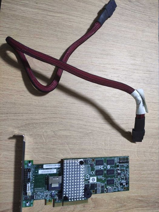 Контроллер SAS SATA RAID c 1 портом SFF-8087 (на 4 диска)