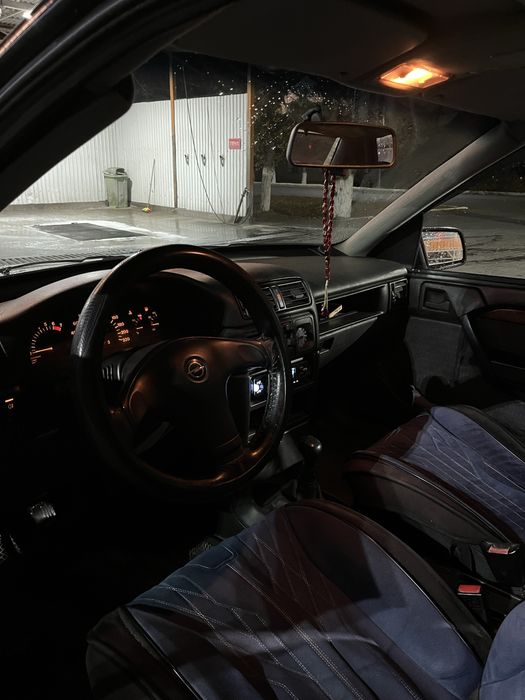 Opel в отличном состояние