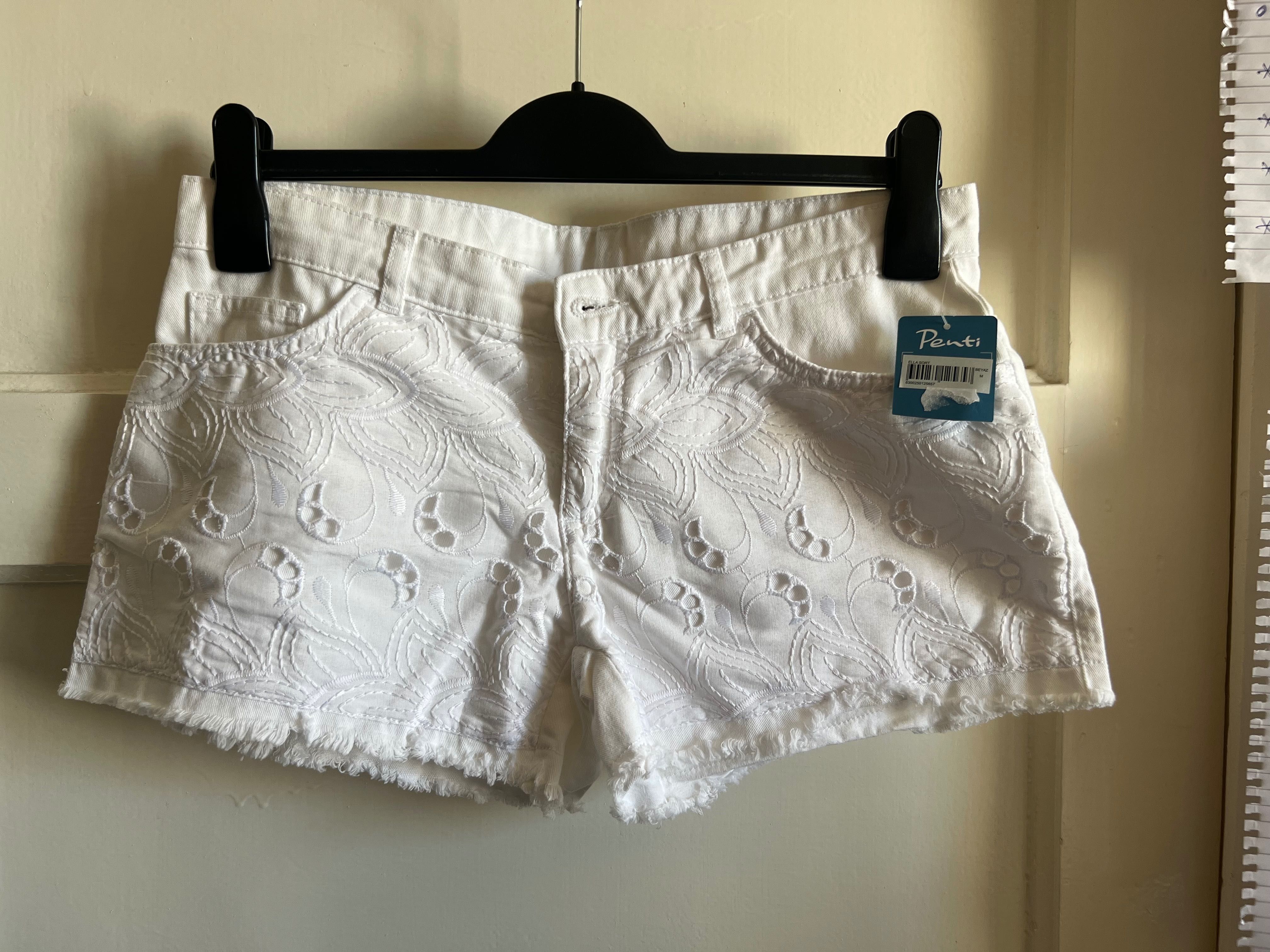 Pantaloni scurți mango