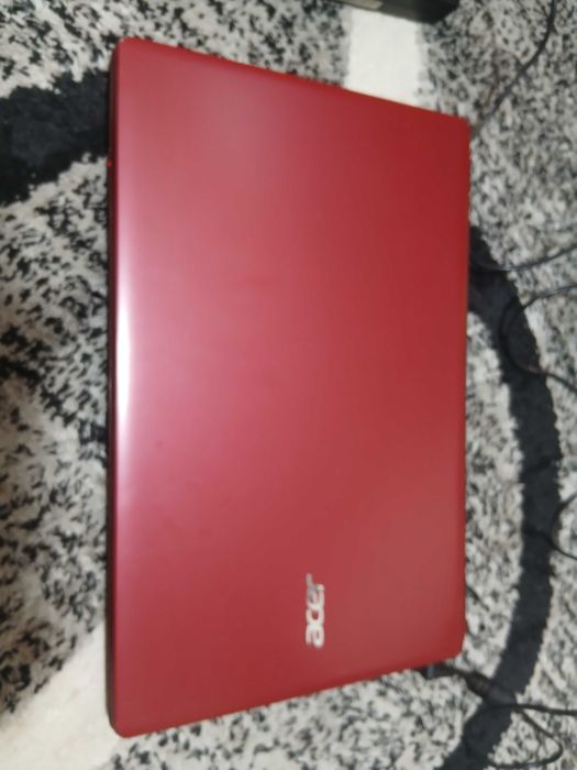 Laptop Acer E15 E5-511