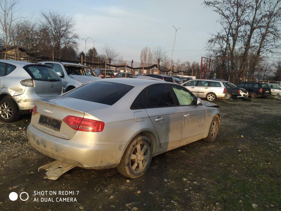 Audi a4 1.8 tfsi 2010 .audi a4 2.0tfsi an 2013 quattrodezmembrez
