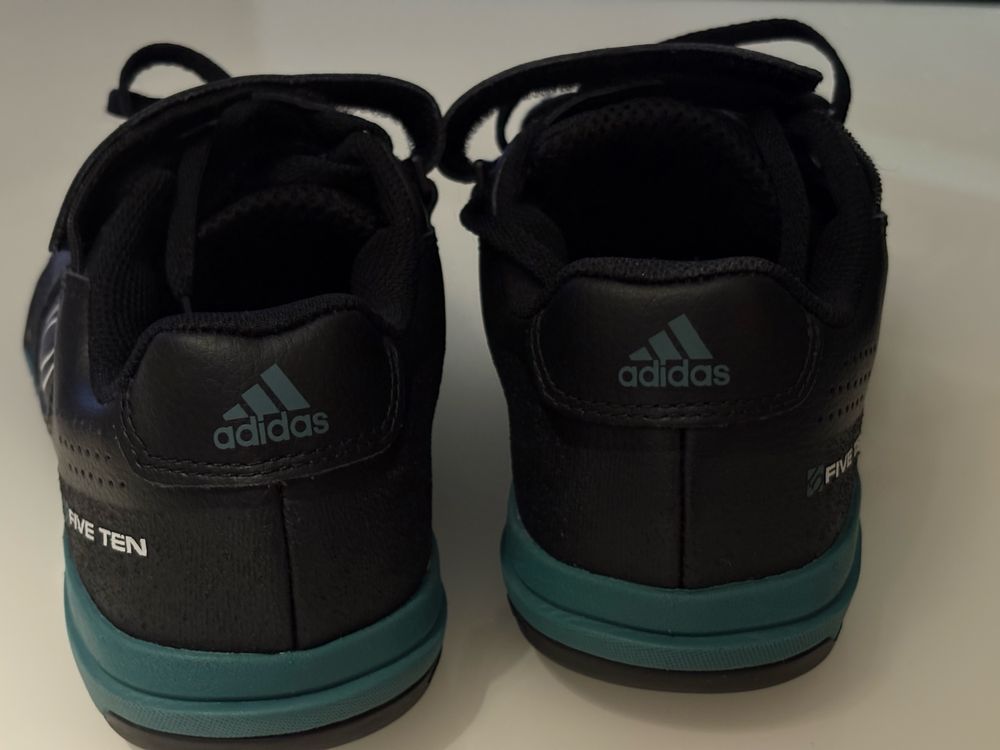 Маратонки за колоездене five ten / adidas